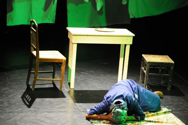 Spectacolul "Damen Vals"