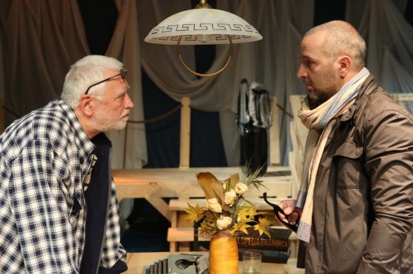 Spectacolul "Variaţiuni enigmatice"