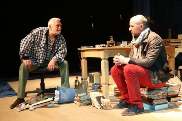 Spectacolul "Variaţiuni enigmatice"