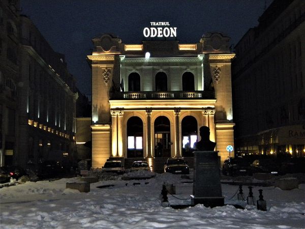 Spectacolul "Avalanșa"