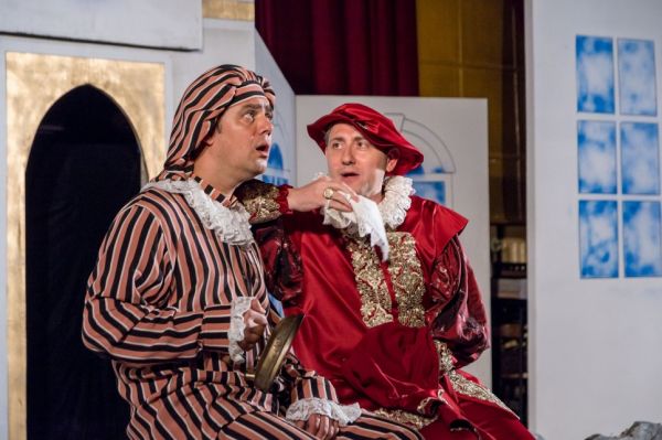 Spectacolul "Mătrăguna"