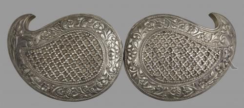 Podoabe din trecut: Paftale şi bijuterii din colecţiile MNAR