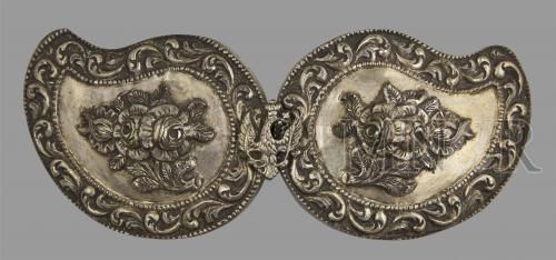 Podoabe din trecut: Paftale şi bijuterii din colecţiile MNAR