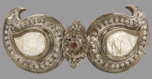 Podoabe din trecut: Paftale şi bijuterii din colecţiile MNAR