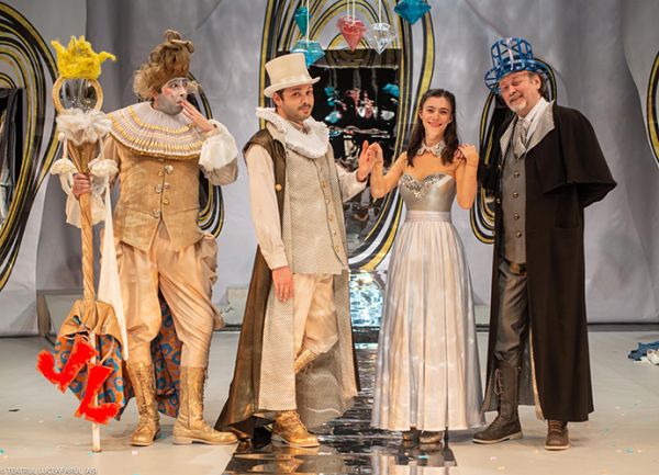 Spectacolul: "Cenușăreasa"