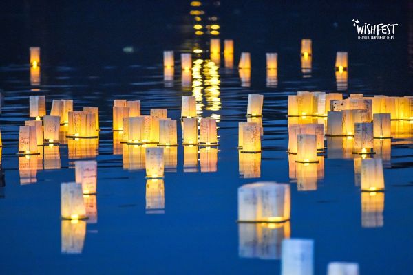 WishFest – festivalul lampioanelor pe apă