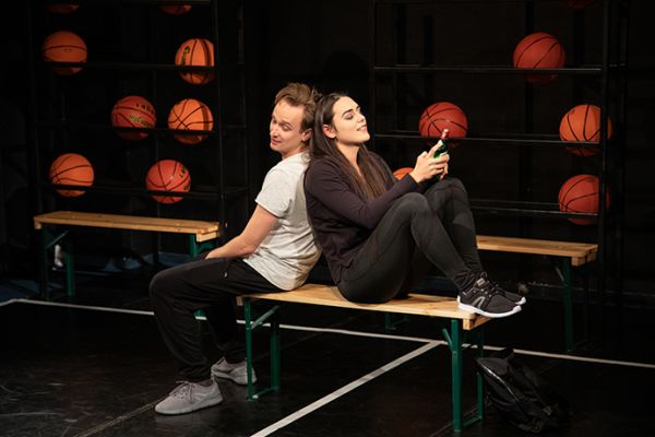 Spectacolul "Cercurile încrederii"