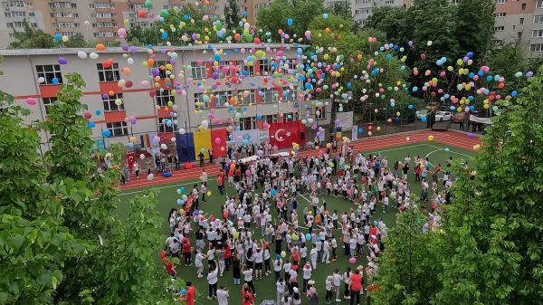 Institutul Yunus Emre a organizat Festivalul Copiilor