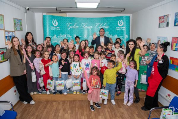 Institutul Yunus Emre a organizat Festivalul Copiilor