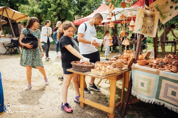 IARMAROC la Sat - Festivalul Creației și Artelor