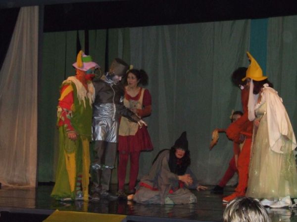 Spectacolul "Vrăjitorul din Oz"