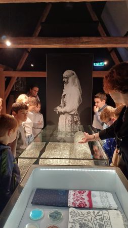 Atelierele de joi la Casa Artelor