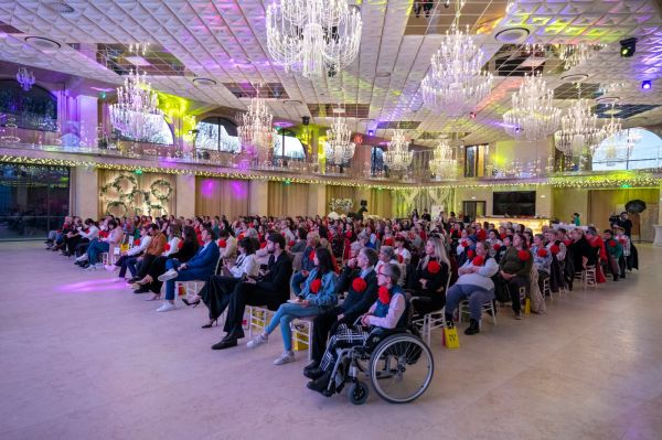 Conferința "ÎNFLORITOARE"