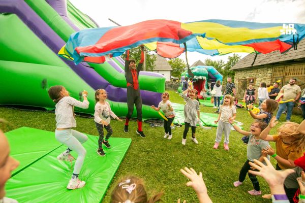 Festivalul Creației și Artelor | IARMAROC la Sat