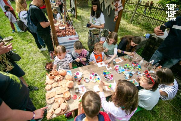 Festivalul Creației și Artelor | IARMAROC la Sat