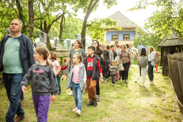 Festivalul Creației și Artelor | IARMAROC la Sat