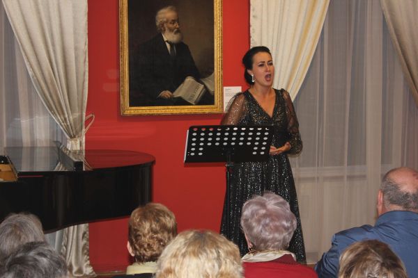 "Dama cu camelii", din nou, pe scena Operei Brașov