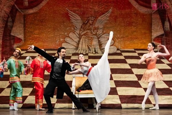 „Spărgătorul de nuci”, coregrafia Valentin Barteș