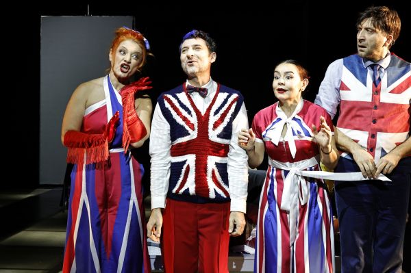 Spectacolul "CÂNTĂREAȚA CHEALĂ"