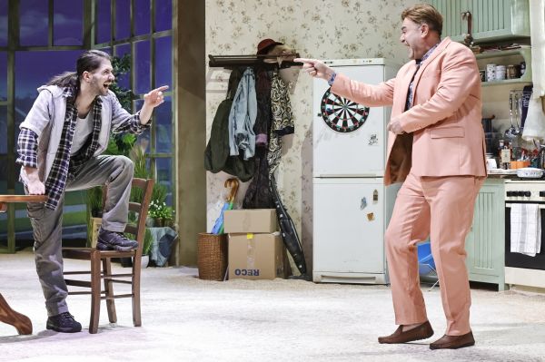 Spectacolul "VESTUL ADEVĂRAT"