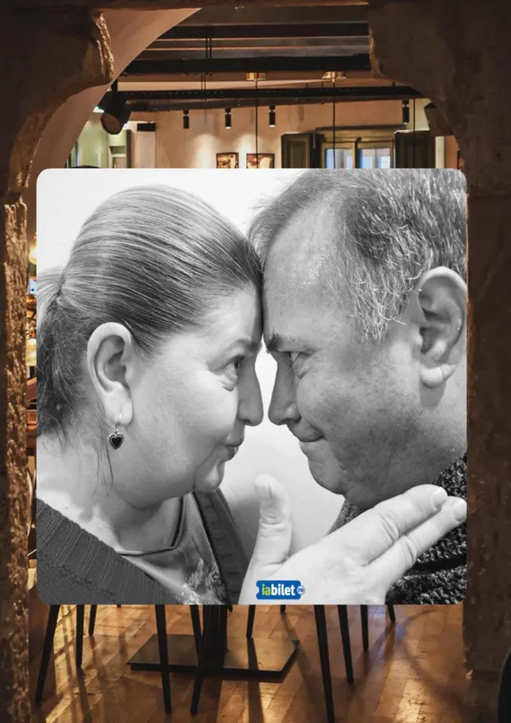 Spectacolul "Un cuplu cu năbădăi"