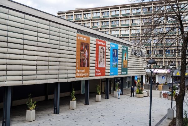 Vermont și farmecul Belle Époque | R:Eminescu. Poetul rațional | Felix Aftene. Jurnal