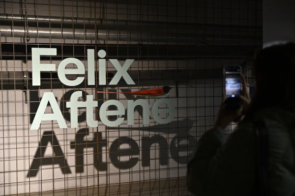 Vermont și farmecul Belle Époque | R:Eminescu. Poetul rațional | Felix Aftene. Jurnal