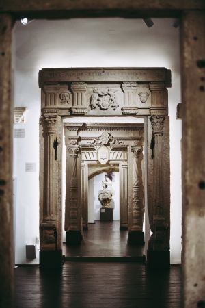 LAPIDARIUL MEDIEVAL ȘI PREMODERN