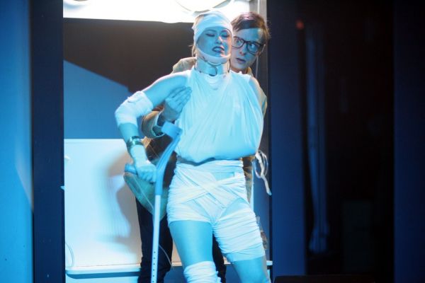 Spectacolul "M-am hotărât să devin prost"