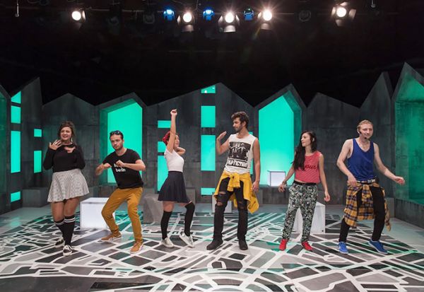 Spectacolul "Pisica verde"